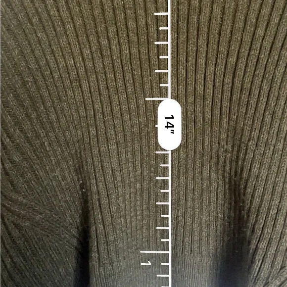 Urban outfitters green long sleeve crop top - Picture 7 of 9